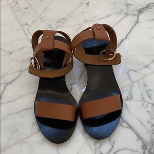 Chloe sandals